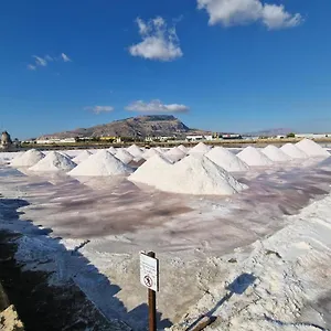 https://elisir-casa-vacanze.sicilyhotelsitaly.net
